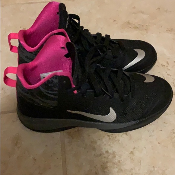 Nike hyperfuse sneakers - Picture 3 of 4